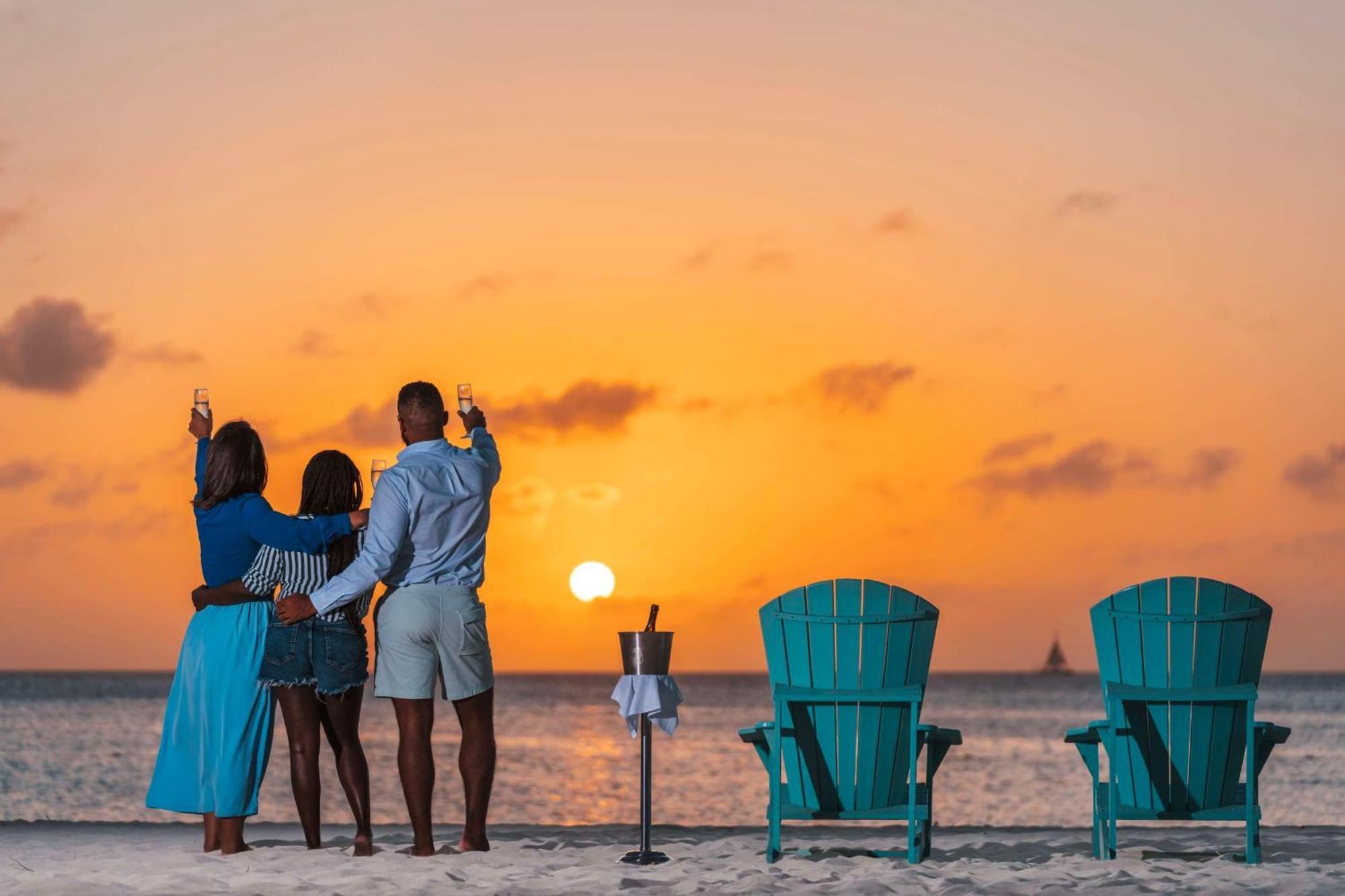 Hilton Aruba Caribbean Resort & Casino Palm Beach Esterno foto