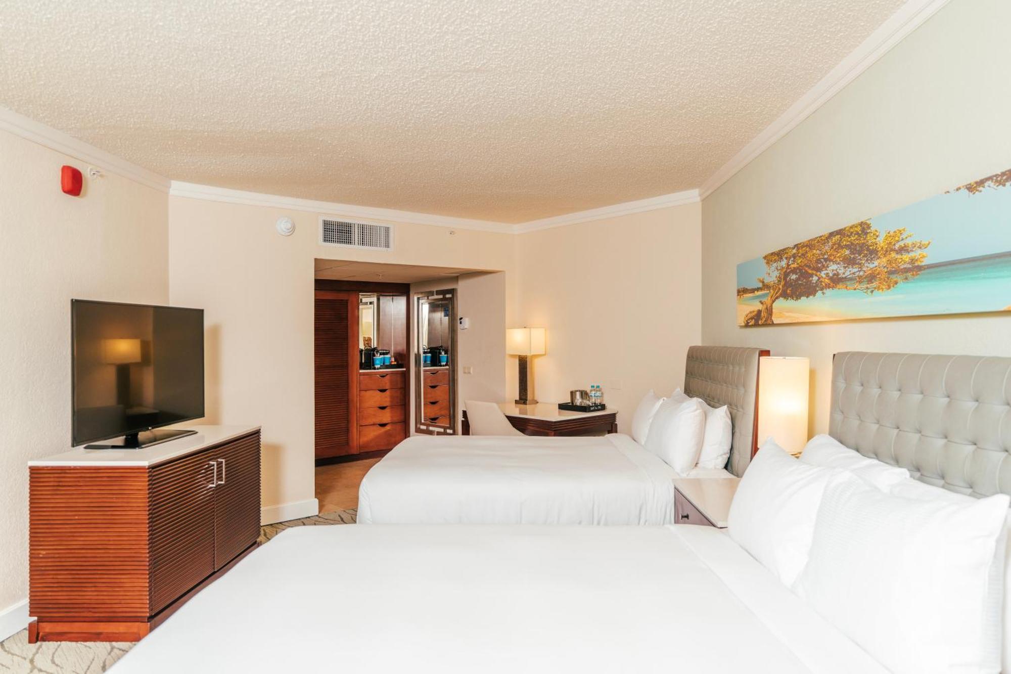 Hilton Aruba Caribbean Resort & Casino Palm Beach Esterno foto
