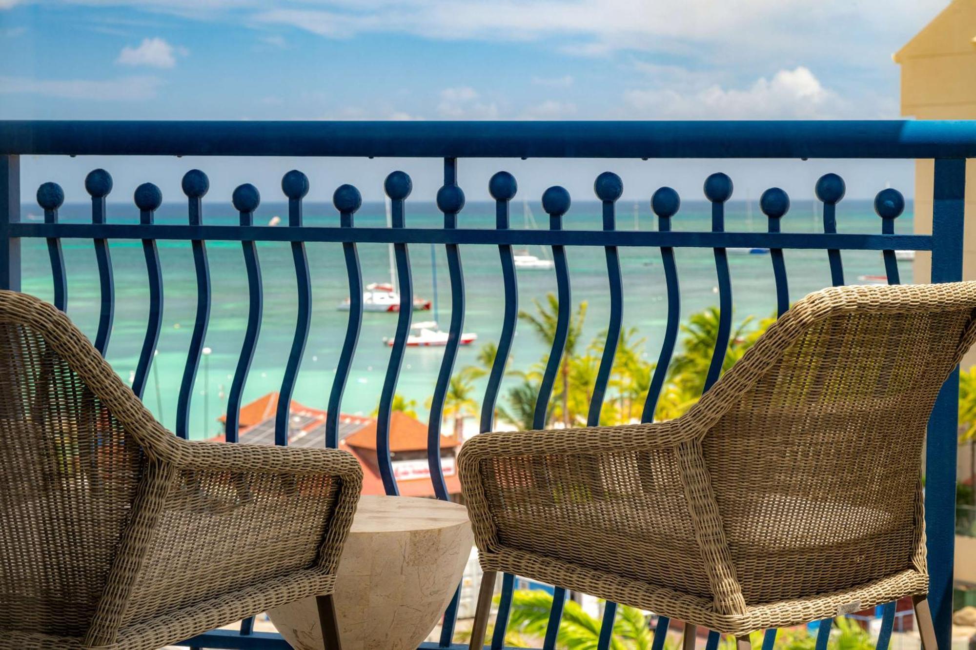 Hilton Aruba Caribbean Resort & Casino Palm Beach Esterno foto